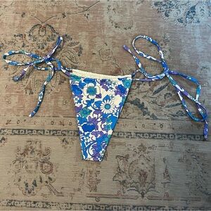 Frankie’s Bikinis Bottoms